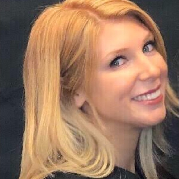 Meet your Posher, Rebecca - Picture 1 of 1